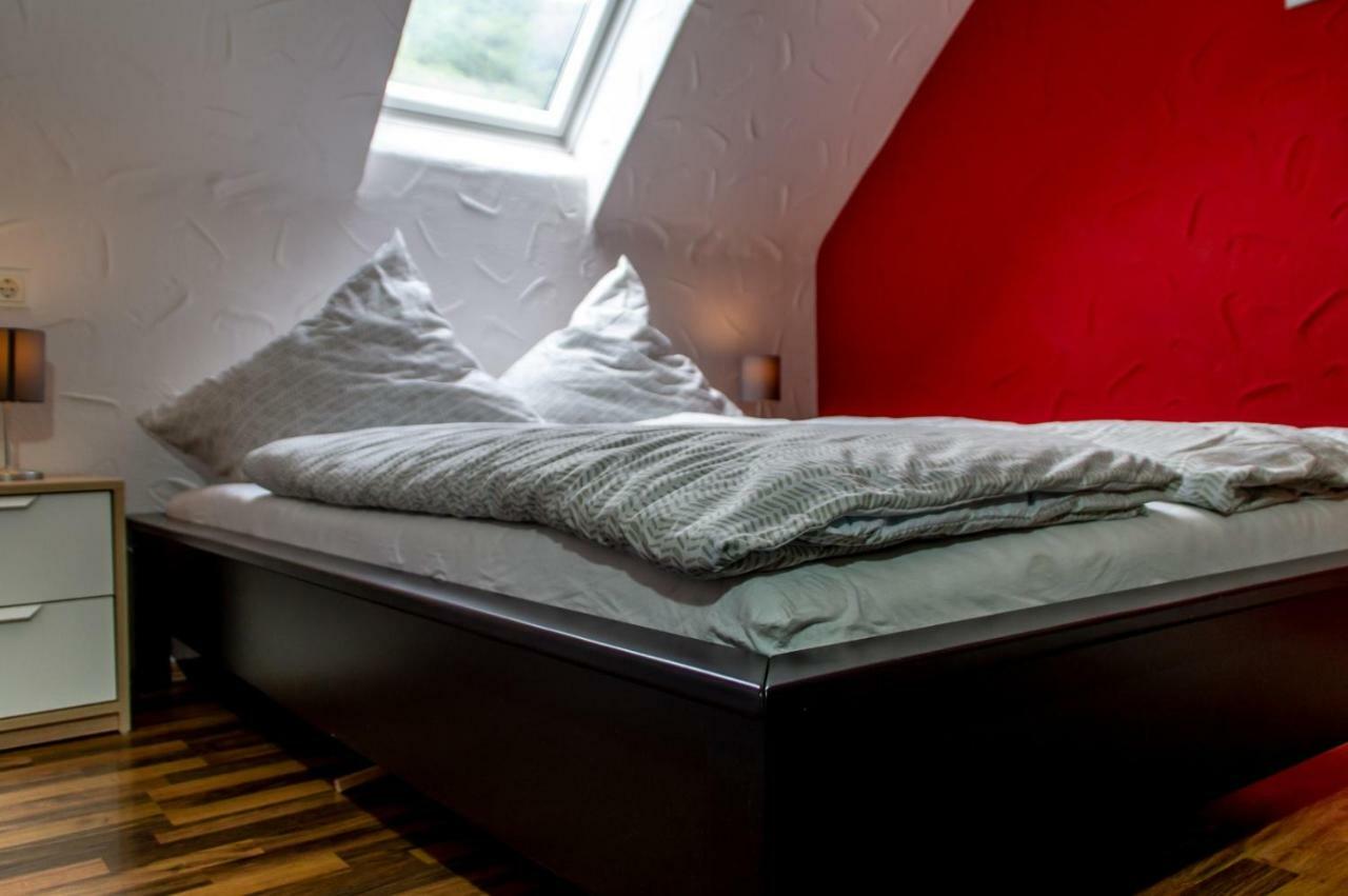 Moselglueck Appartement Sankt Aldegund Buitenkant foto